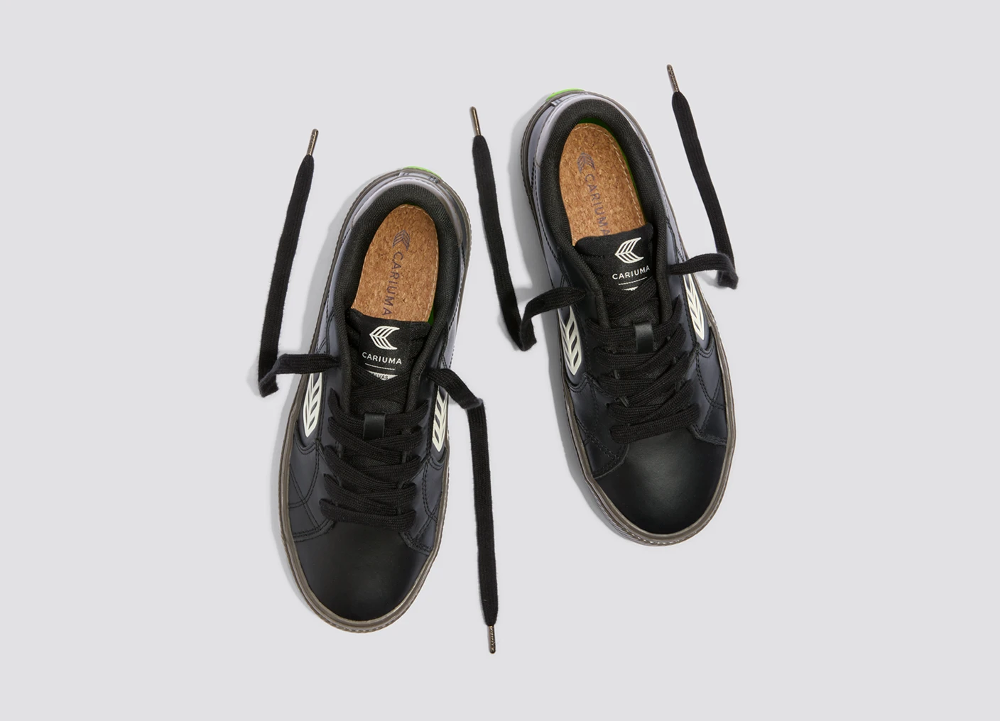 SALVAS Teak Black Leather Ivory Logo Sneaker