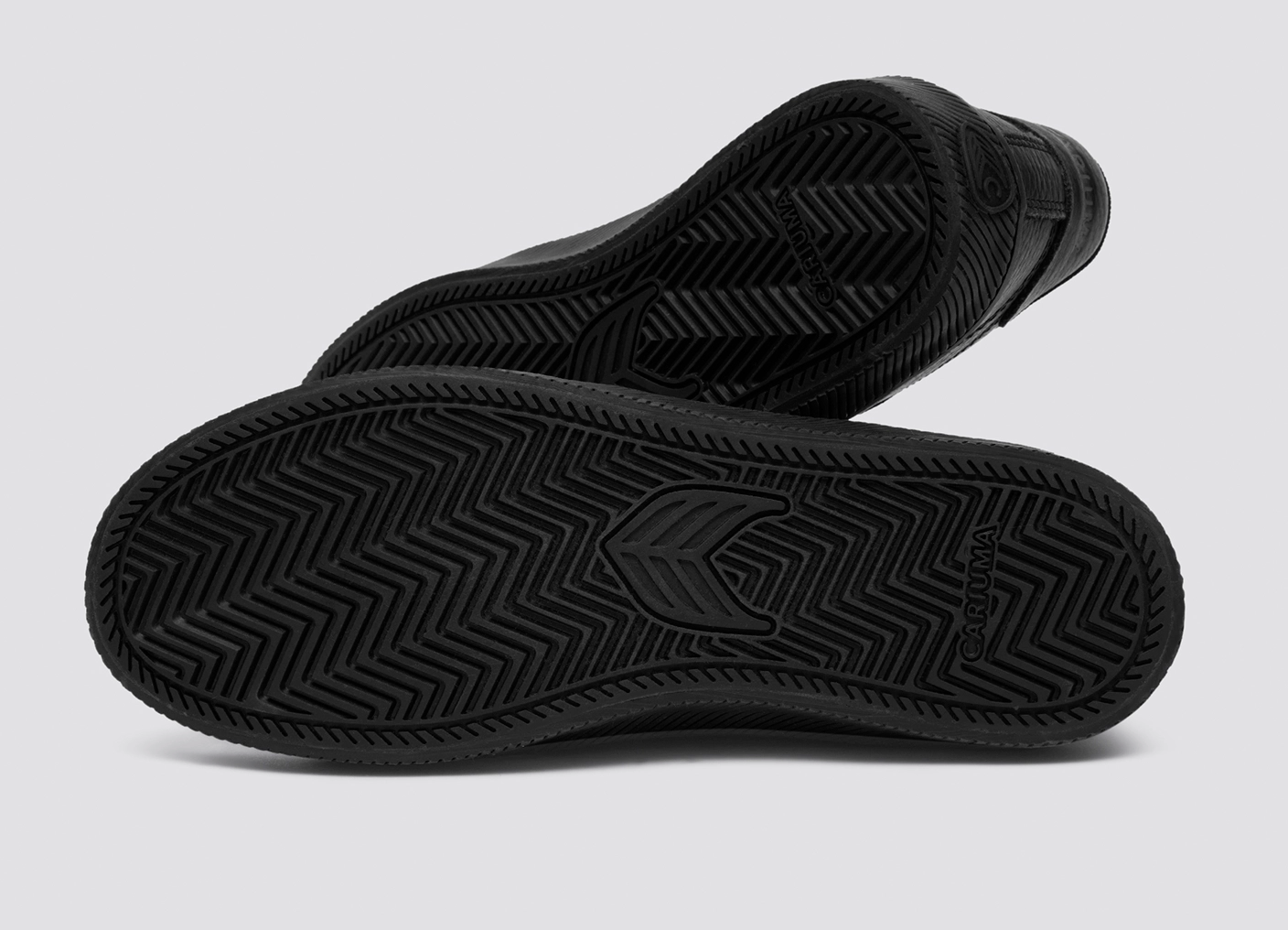 SALVAS All Black Premium Leather Sneaker